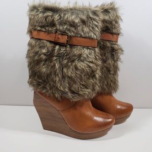 Bebe Missy Wedge Faux Fur Boot Size 8
